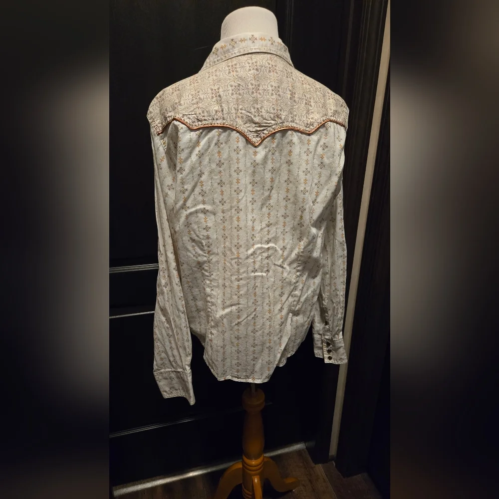 Western Button Down Shirt - Picture 5 of 6